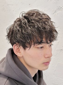 フィフス 原宿(fifth) ツイストスパイラルパーマ刈り上げツーブロック前下りマッシュ