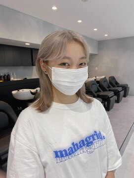 ペレ 栄店(PELE) ホワイトベージュ〇