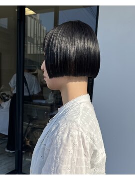 ハロウ ミニボブ