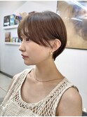 くびレイヤー大人可愛い耳かけマッシュショートボブ前髪あり