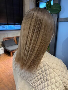 ナンバー エリュン 秋田店(N°Elune) つやストレート