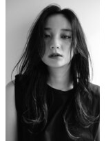 ルフュージュ バイ プロデュース 相模大野店(Refuge by Produce)&nbsp;暗髪/レイヤーカット/長めバング