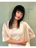 大人美人斜めバングレイヤーデジタルパーマ毛先丸みパーマ
