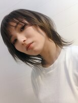 マジィー(magie)&nbsp;ローレイヤー＆流しシースルーバングボブ