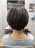ショートボブ