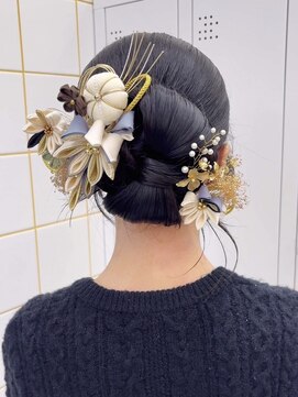 ディスイズ(thisis) 【thisis】アレンジ/成人式アレンジ/韓国風/レイヤーカット