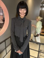イル(il) フェイスレイヤーミニボブ