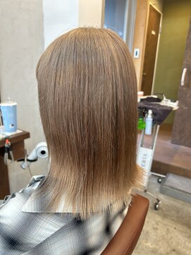 ヘアメイク デザート(HAIR MAKE DESART) 佐藤洋一【ペールベージュ】