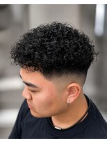 SHU HAIR ＆ BARBER【10月19日 NEW OPEN（予定）】&nbsp;ハードカールパーマ
