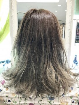 ネオリーブシェリエ 浅草店(Neolive cherie) ハイライトグラデーション