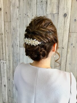 ヘアースペース ムーン(Hair Space MOON) 結婚式やパーティー イベントのヘアセットはムーンにどうぞ!