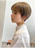 表参道sheta/中澤美緒 ペールベージュ クールショート