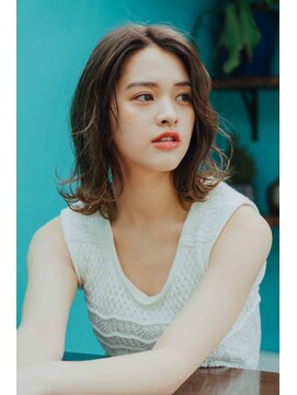 シーア 中野新橋店(Sia) 【2021年新作スタイル】Sia中野新橋店