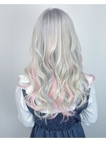 キラ(KIRA)&nbsp;ホワイトカラー