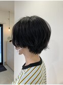 ざっくりレイヤーショートボブ