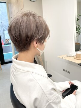 グラフ 蔵前(GRAFF) ハイトーンショート/ショートヘア/ショートボブ/30代40代50代