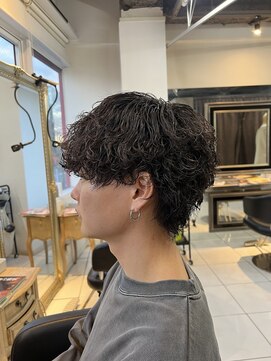 アイズ 海老名(AIZU) 波巻きスパイラルパーマ 波巻きパーマ メンズパーマ