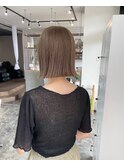 大人ぱつっと×ミルクティーカラー