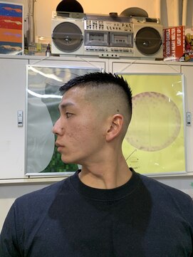 メリケンバーバーショップ フクオカ(MERICAN BARBERSHOP FUK) ハイライトマッシュパーマウルフアッシュブラック