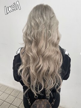 ルシア 京都四条河原町烏丸(LuciA) 【レミー100%/54cm】シールエクステ×ホワイトベージュカラー