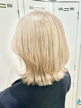 アーチバイケンジ(arch by kenje) ブロンドベージュ