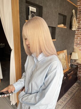 髪屋 紬 【Chu】ハイトーン/ブロンド/抜きっぱなし/ホワイトベージュ