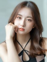 大人かわいい／20代30代／バングカット／オリーブベージュ