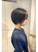 ショートボブ