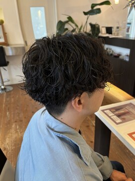 アンジュール ヒルズ(UNJOUR HILLS) パーマスタイル