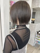 キャアリー(Caary)&nbsp;福山Caary前下がり切りっぱなしボブ大人可愛い10代20代30代40代