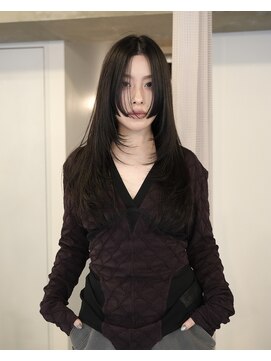 シセイ 青山(SHISEI) 縮毛矯正/姫カットレイヤー/ケラチントリートメント［南青山］