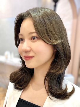 ロンド フィーユ(Lond fille) とばみか★流れる顔周りカットはお任せください！！