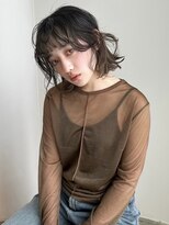 エイチ(811)&nbsp;ショートウルフミディアムミディアムボブウルフ大人ショートボブ