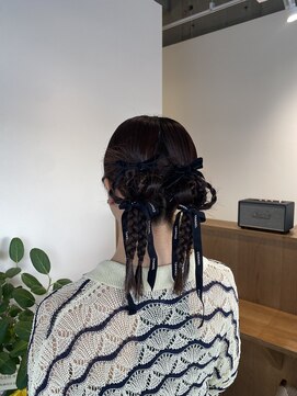 リル 茅ヶ崎(Liru:) ヘアセット/ヘアアレンジ/カチモリ/編みおろし/ハーフアップ