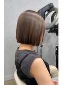 グレージュ×ボブ