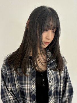 スペシウムバイアンバースデー(spacium by UNBIRTHDAY) レイヤーカット / ヤノミユウ