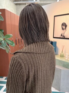 ノエ(noe) 切りっぱなし/ボブ/レイヤーカット/ダブルカラー/ブリーチ/栄y89