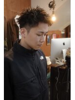 エディ(Edy)&nbsp;メンズスパイキーショートツイストピンパーマ刈り上げ眉毛カット