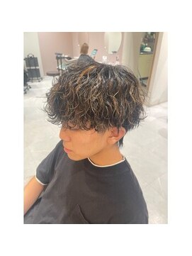 ハイプ 大曽根(HYPE) 波巻きパーマ