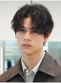 メンズセンターパート七三分けパートニュアンスパーマ刈り上げ