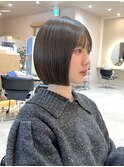 切りっぱなしボブタッセルボブダブルカラーオリーブベージュ