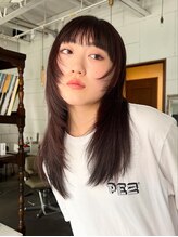 アオイロ(AOIRO)&nbsp;【顔周りにアクセントを☆ハッシュカット】レイヤーカット