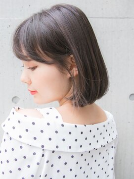 ルティア(Lutia) ワンレン 切りっぱなし グレージュ☆