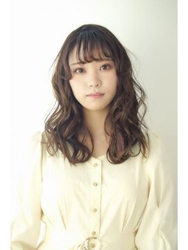 ソルト(Salt) アンバーベージュ