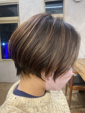 マハナ(Mahana by hair) 20代30代40代丸みくびれ前下がりショートボブ大人ショート