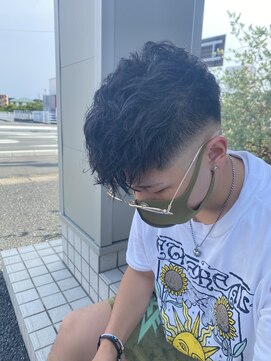 イースタイル 志都呂店(e-style com’s hair) 浜松スペインカール スリックバック #恒吉 #ダークアッシュ