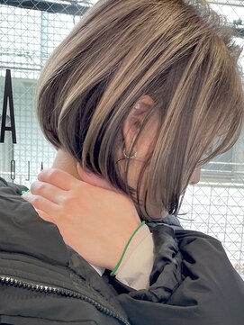 トルネード(TORNADO) 縦グラデーション バレイヤージュ アンブレラカラー ボブ t36