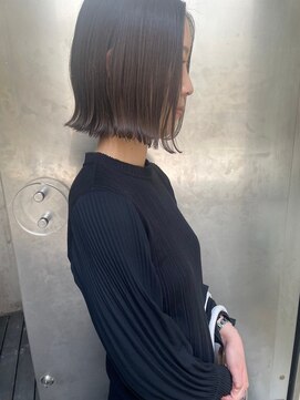 ガリカ 大名(Gallica) 【恒吉佐央理】ぷつっとボブに透明感たっぷりグレージュカラー