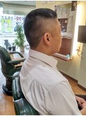 超短髪ビジネスカット