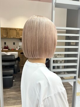 リー 梅田(Lee) ブリーチ3回/ブロンドカラー/透明感カラー